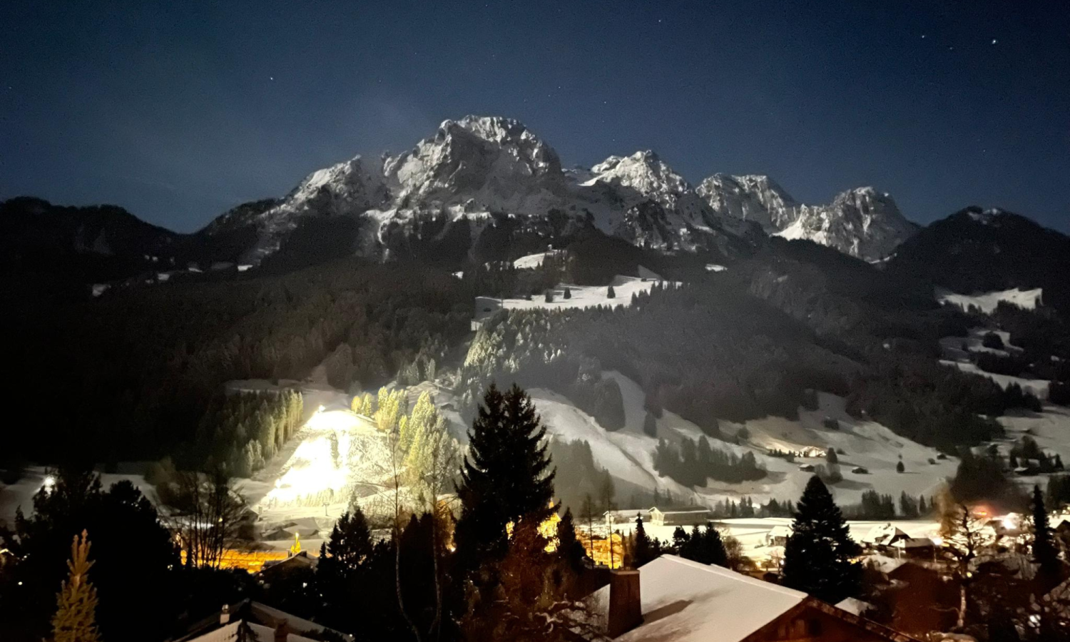 Ski nocturne et souper à Rougemont