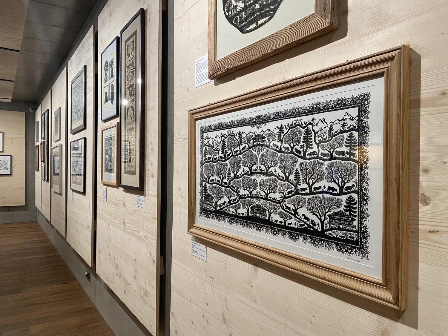 Exposition de papier découpé d’Elisabeth Bottesi / Emmanuel Fornage