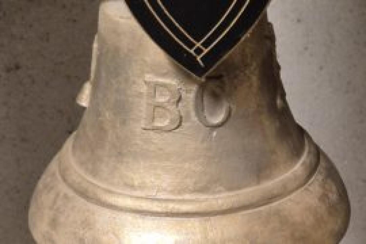 De la forge au Musée: Sonnailles décorées de Paul Morier